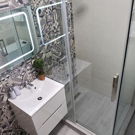 Ambient Holiday Apartment Beach Resort 那沃达利 外观 照片