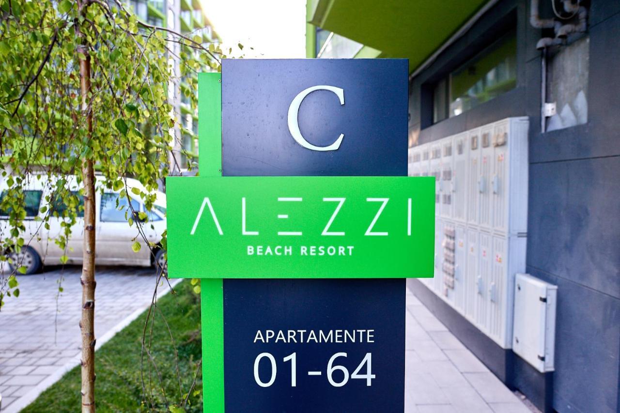 Ambient Holiday Apartment Beach Resort 那沃达利 外观 照片